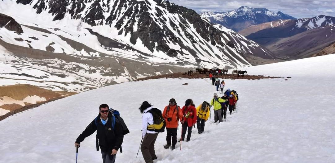 Mera Peka Climbing (6476m)